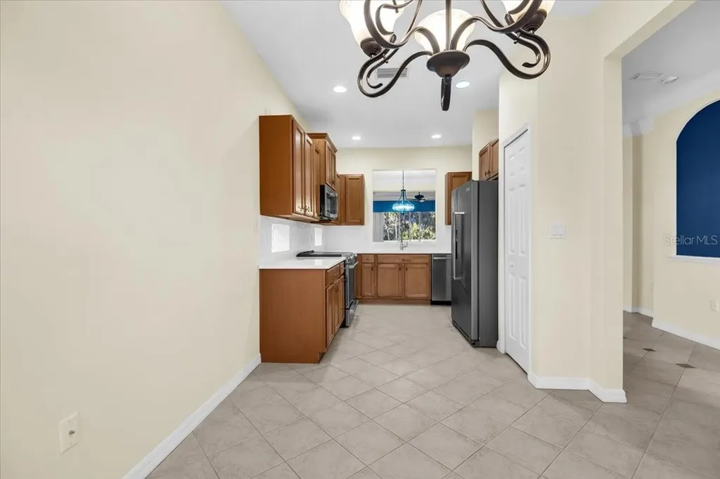 7523 Birds Eye Terrace Bradenton FL 34203