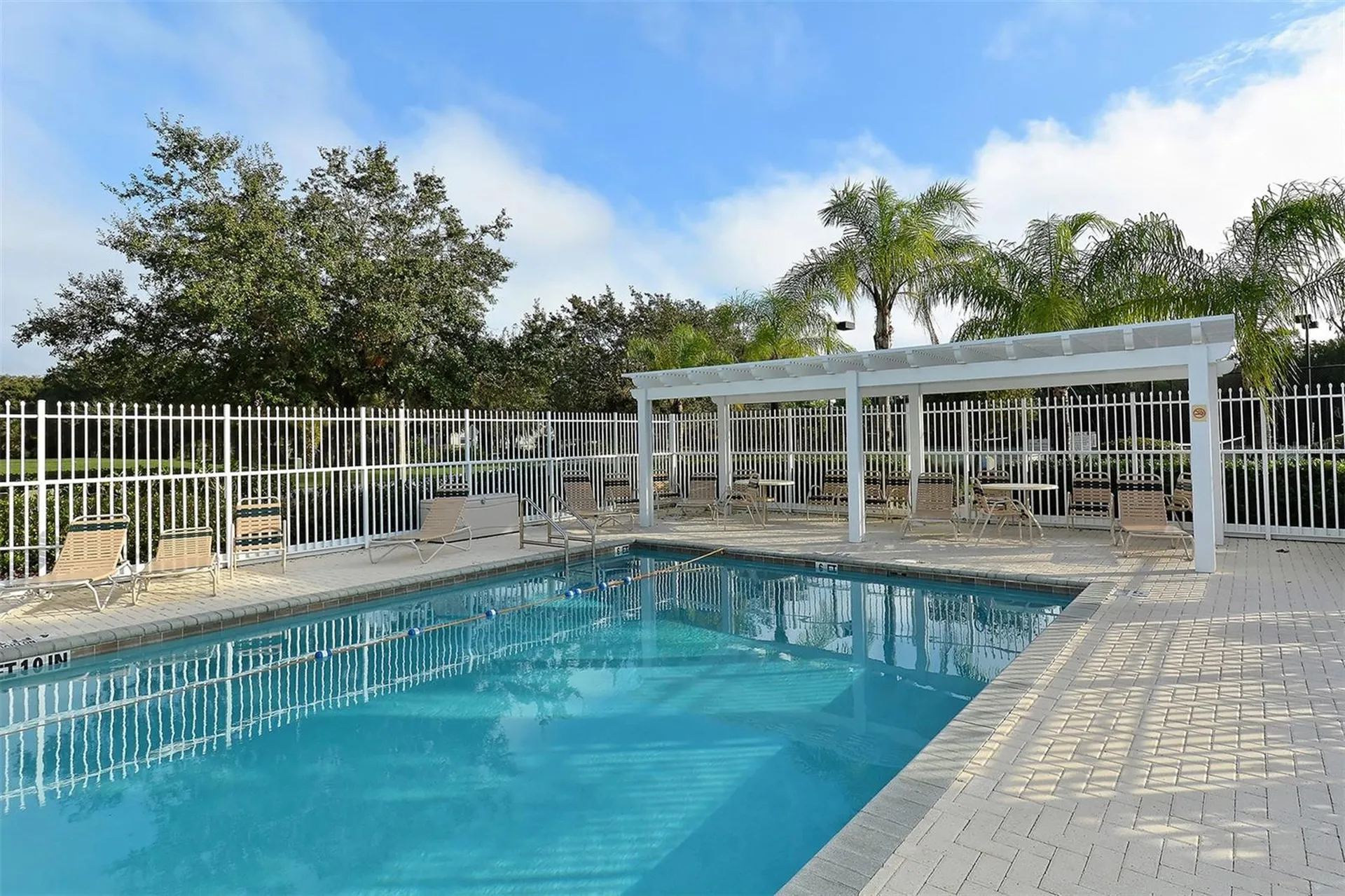 7523 Birds Eye Terrace Bradenton FL 34203