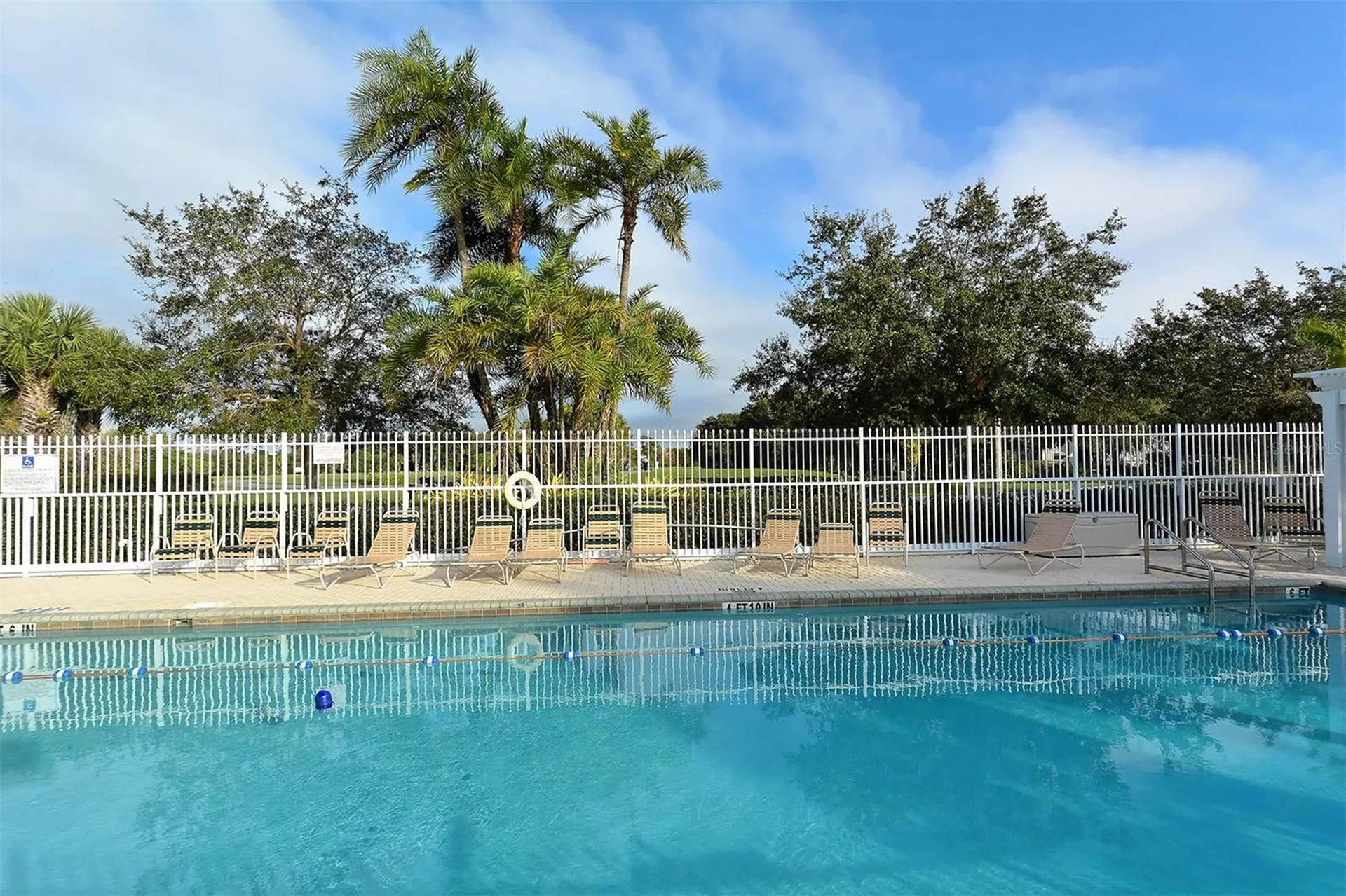 7523 Birds Eye Terrace Bradenton FL 34203