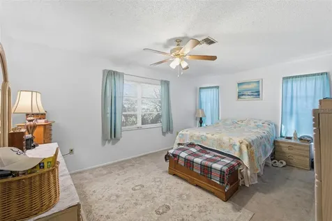 8035 Gleneagle Drive Port Richey FL 34668
