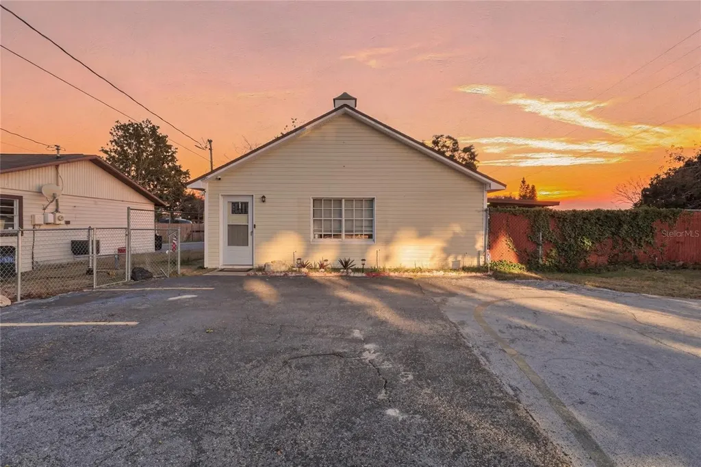11004 Martha Avenue Port Richey FL 34668