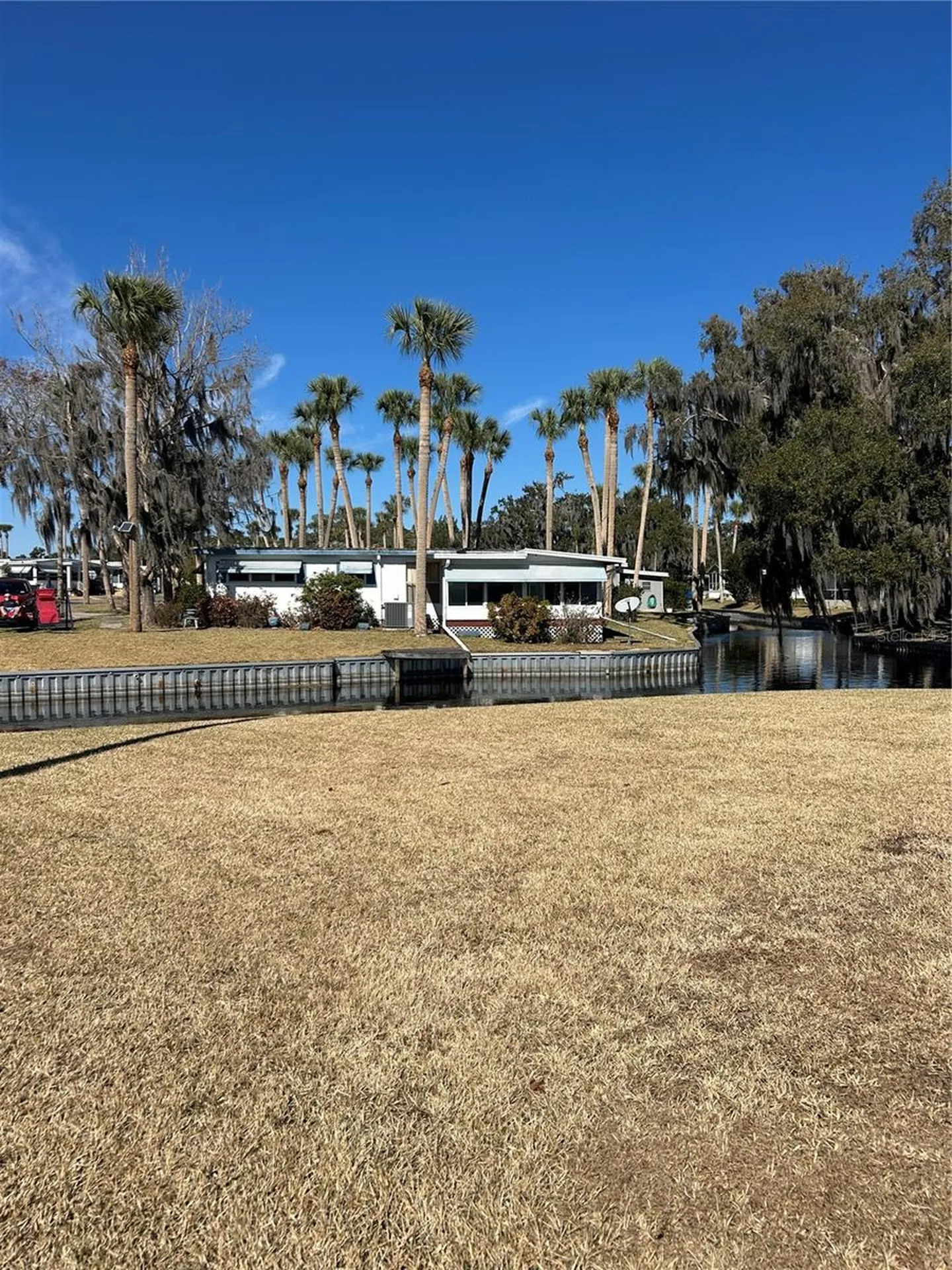 40 Sabal Palm Circle Eustis FL 32726