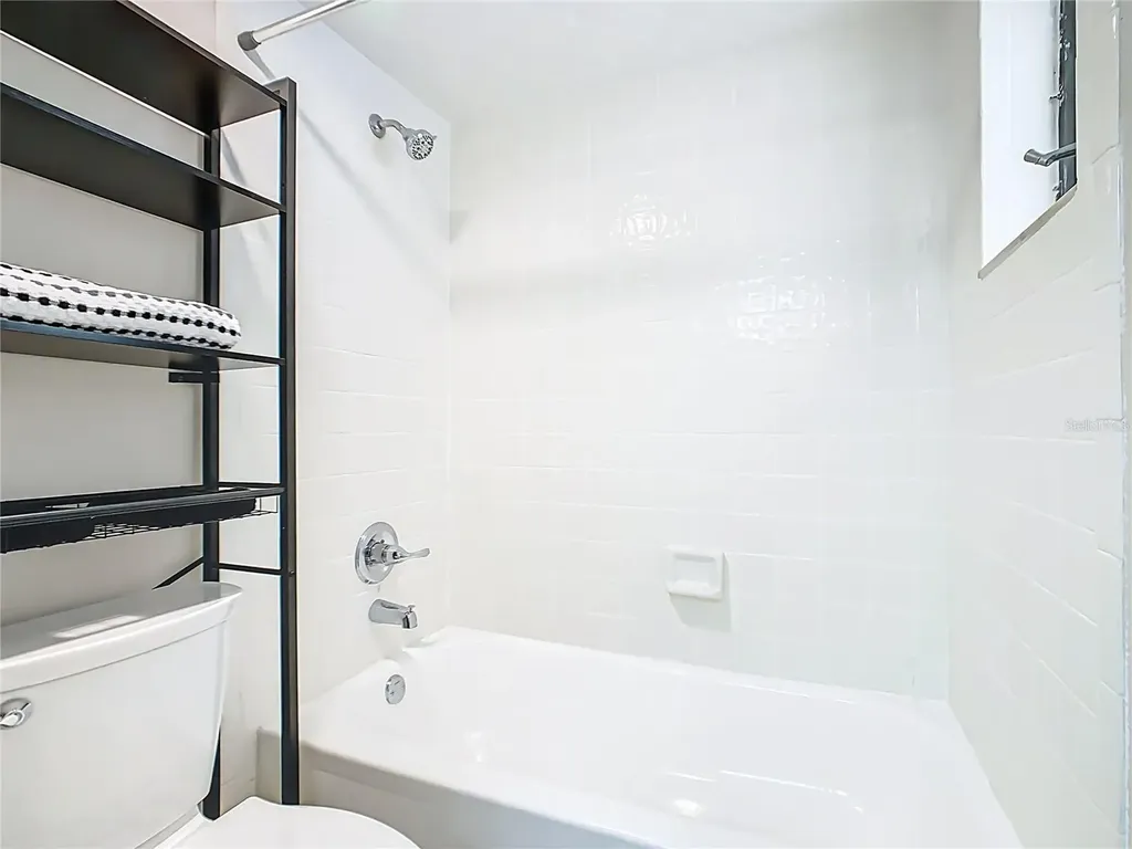1821 Village Court Mulberry FL 33860