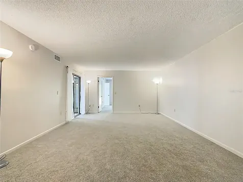 1821 Village Court Mulberry FL 33860