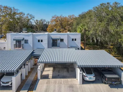 1821 Village Court Mulberry FL 33860