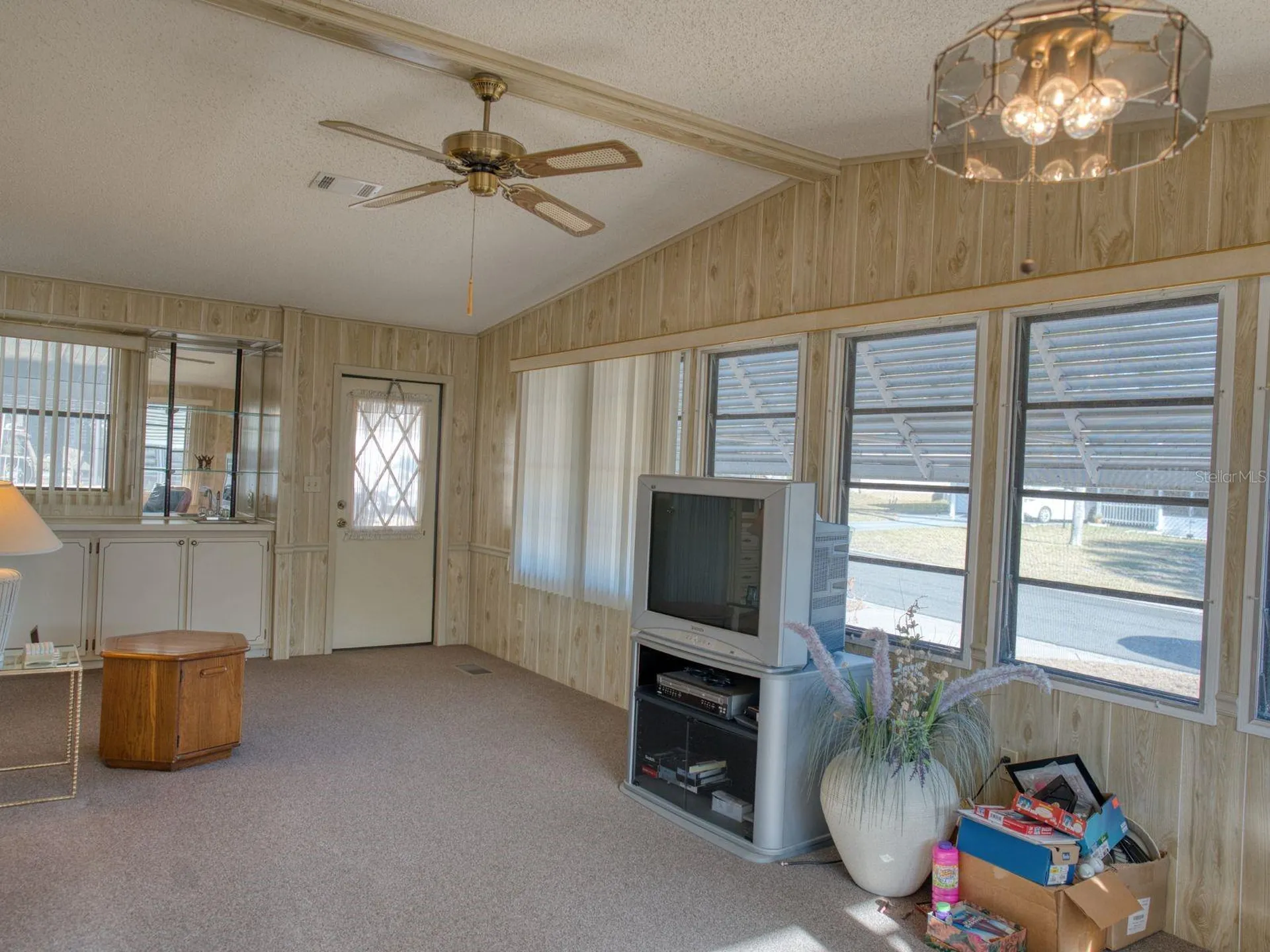 1863 W Schwartz Boulevard Lady Lake FL 32159
