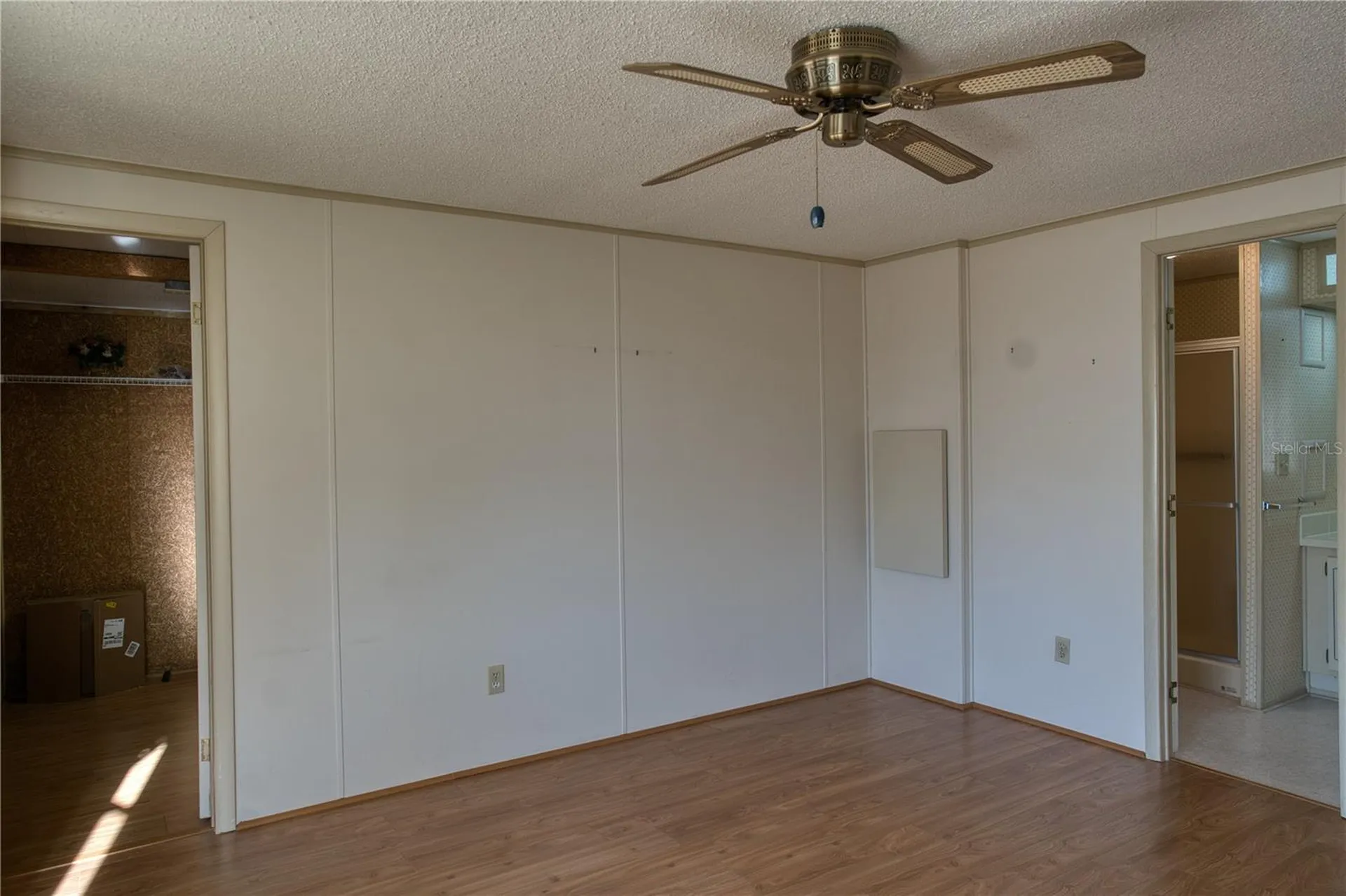 1863 W Schwartz Boulevard Lady Lake FL 32159