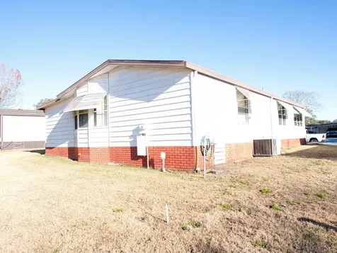 1863 W Schwartz Boulevard Lady Lake FL 32159