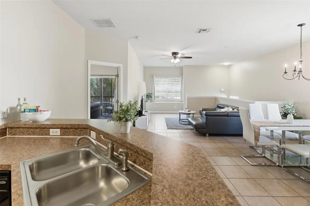 2742 Oakwater Drive Kissimmee FL 34747