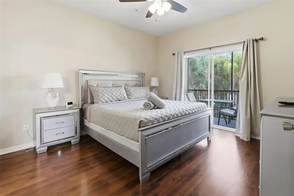 2742 Oakwater Drive Kissimmee FL 34747