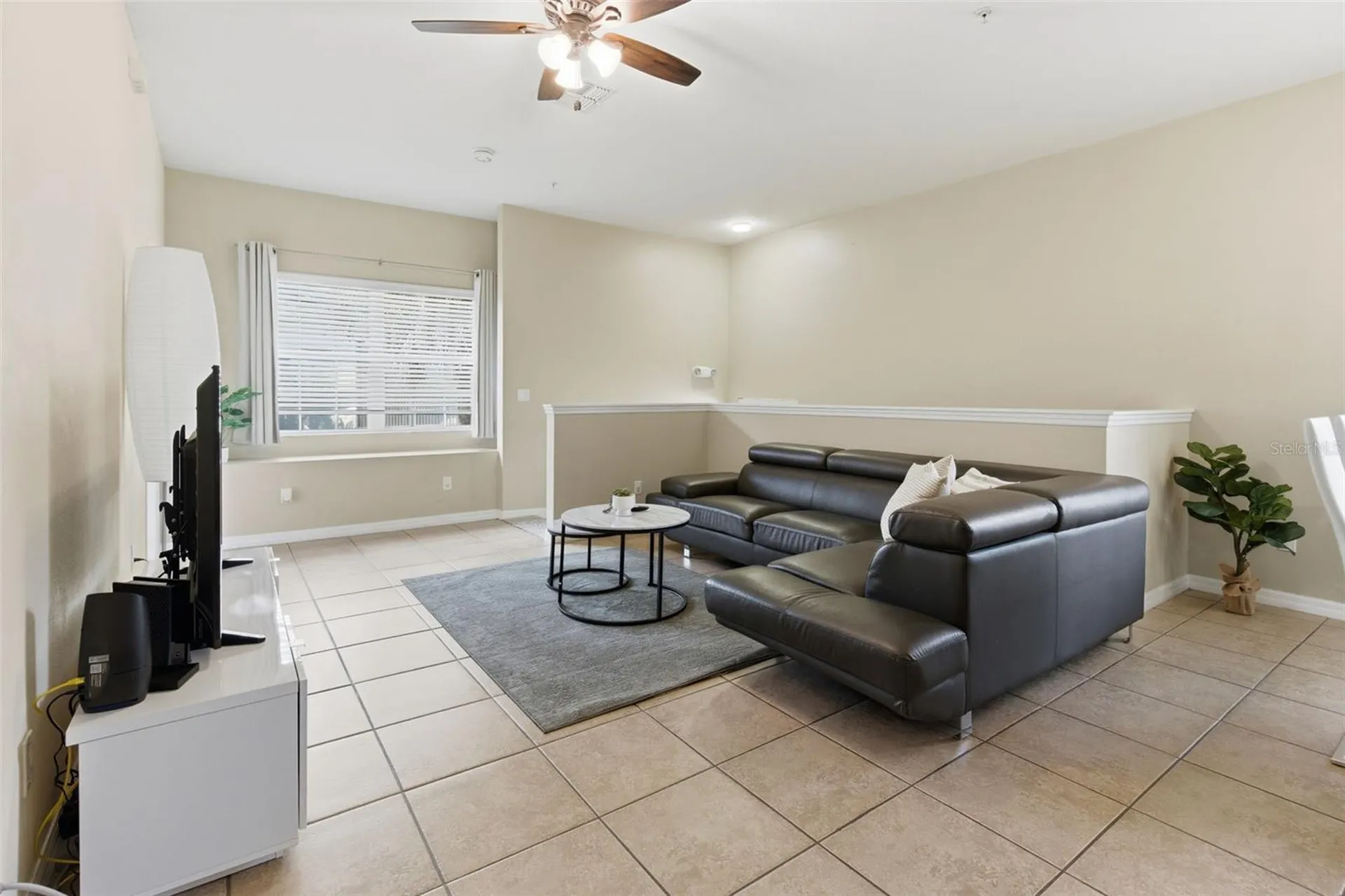 2742 Oakwater Drive Kissimmee FL 34747