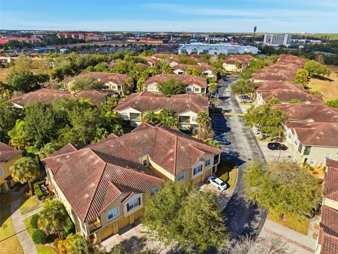 2742 Oakwater Drive Kissimmee FL 34747