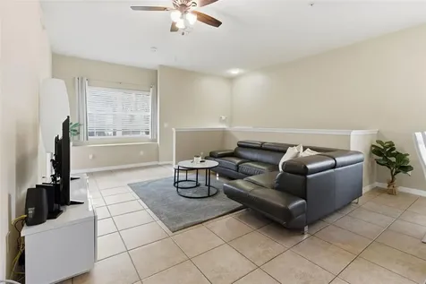 2742 Oakwater Drive Kissimmee FL 34747