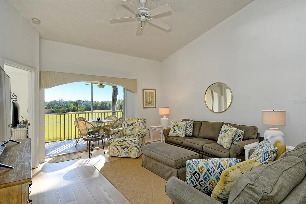 5221 Mahogany Run Avenue Sarasota FL 34241