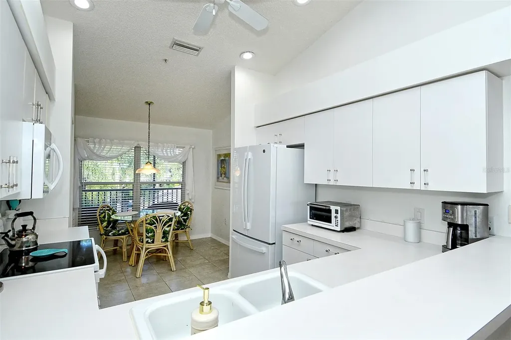 5221 Mahogany Run Avenue Sarasota FL 34241
