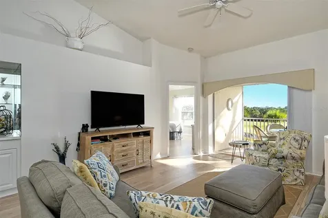 5221 Mahogany Run Avenue Sarasota FL 34241