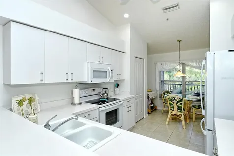 5221 Mahogany Run Avenue Sarasota FL 34241