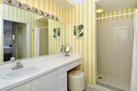 5221 Mahogany Run Avenue Sarasota FL 34241