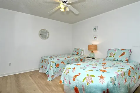 5221 Mahogany Run Avenue Sarasota FL 34241