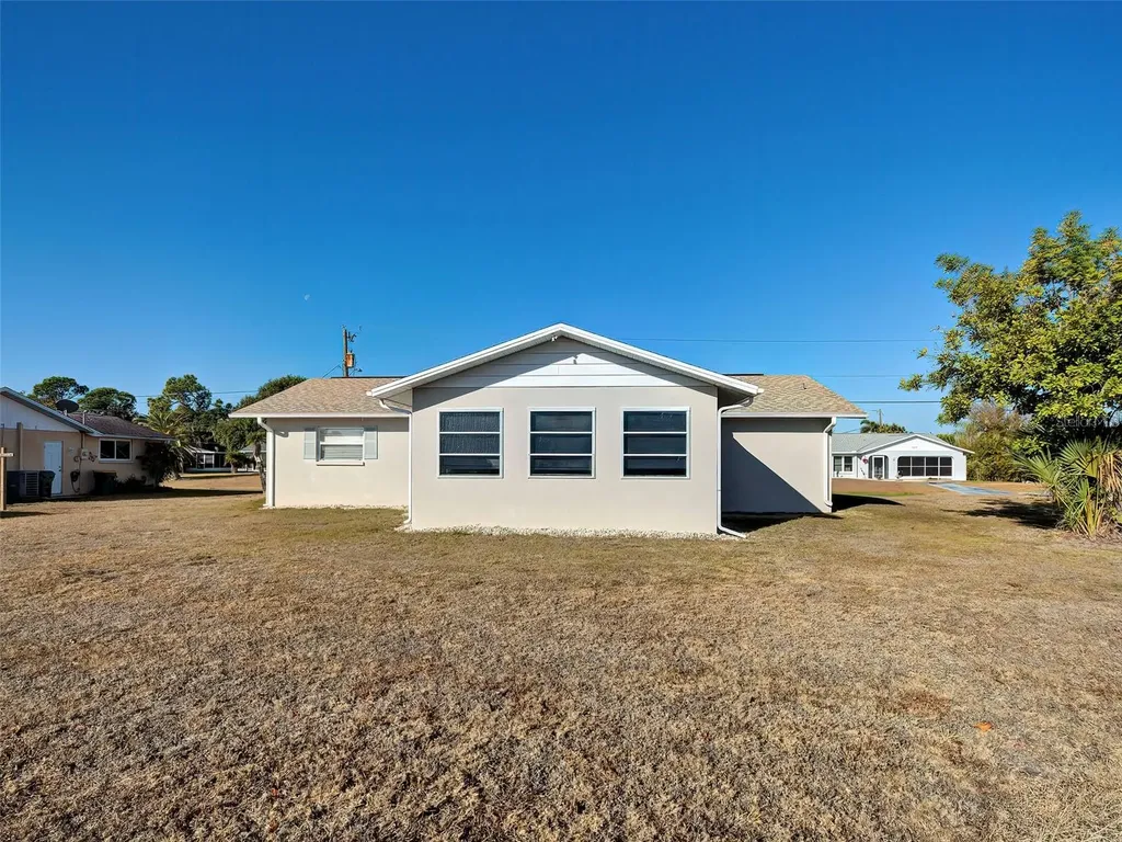 1321 Washington Drive Englewood FL 34224