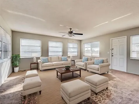 1321 Washington Drive Englewood FL 34224