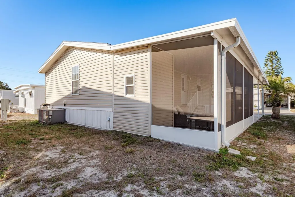 20000 Us Highway 19 N Clearwater FL 33764