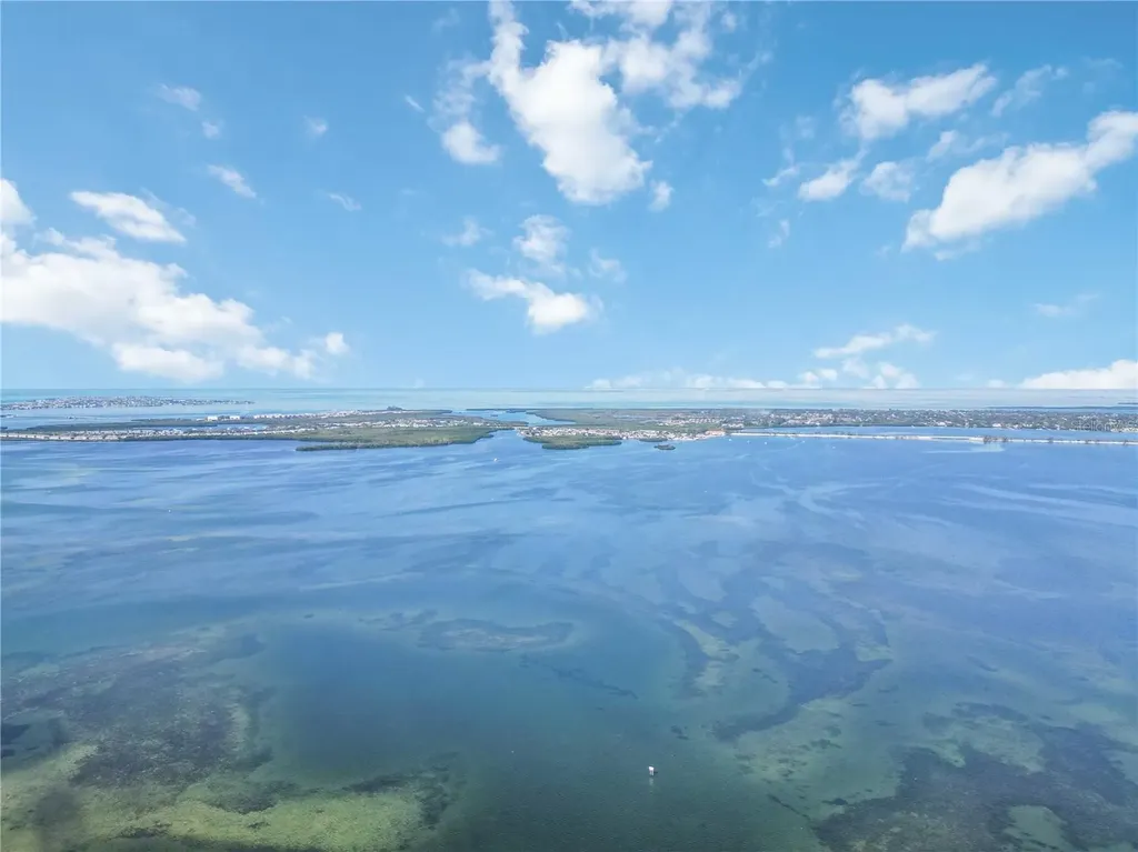 9606 Valencia Cove Bradenton FL 34210
