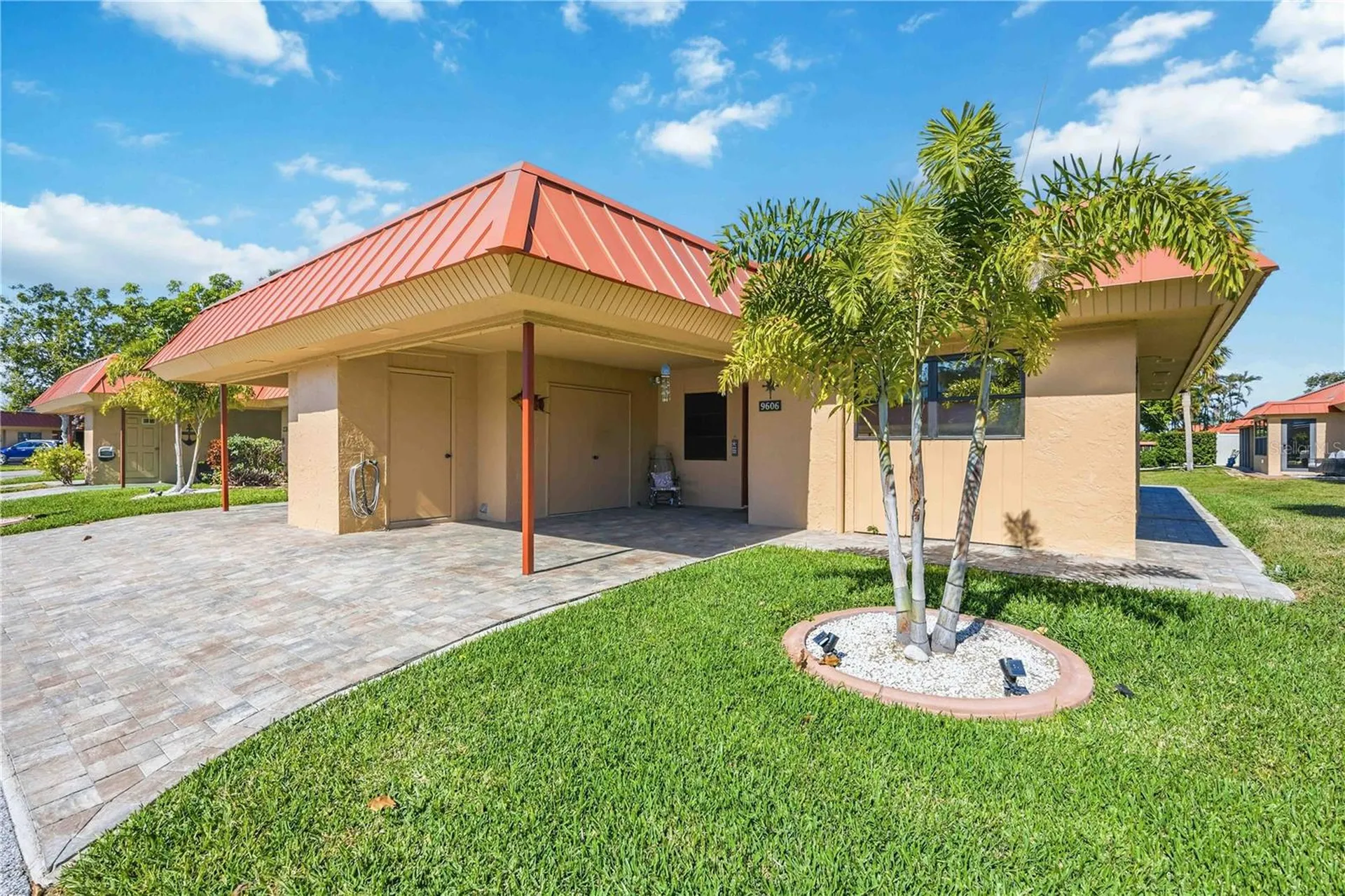 9606 Valencia Cove Bradenton FL 34210