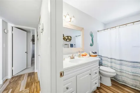 9606 Valencia Cove Bradenton FL 34210