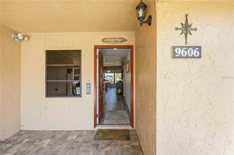 9606 Valencia Cove Bradenton FL 34210