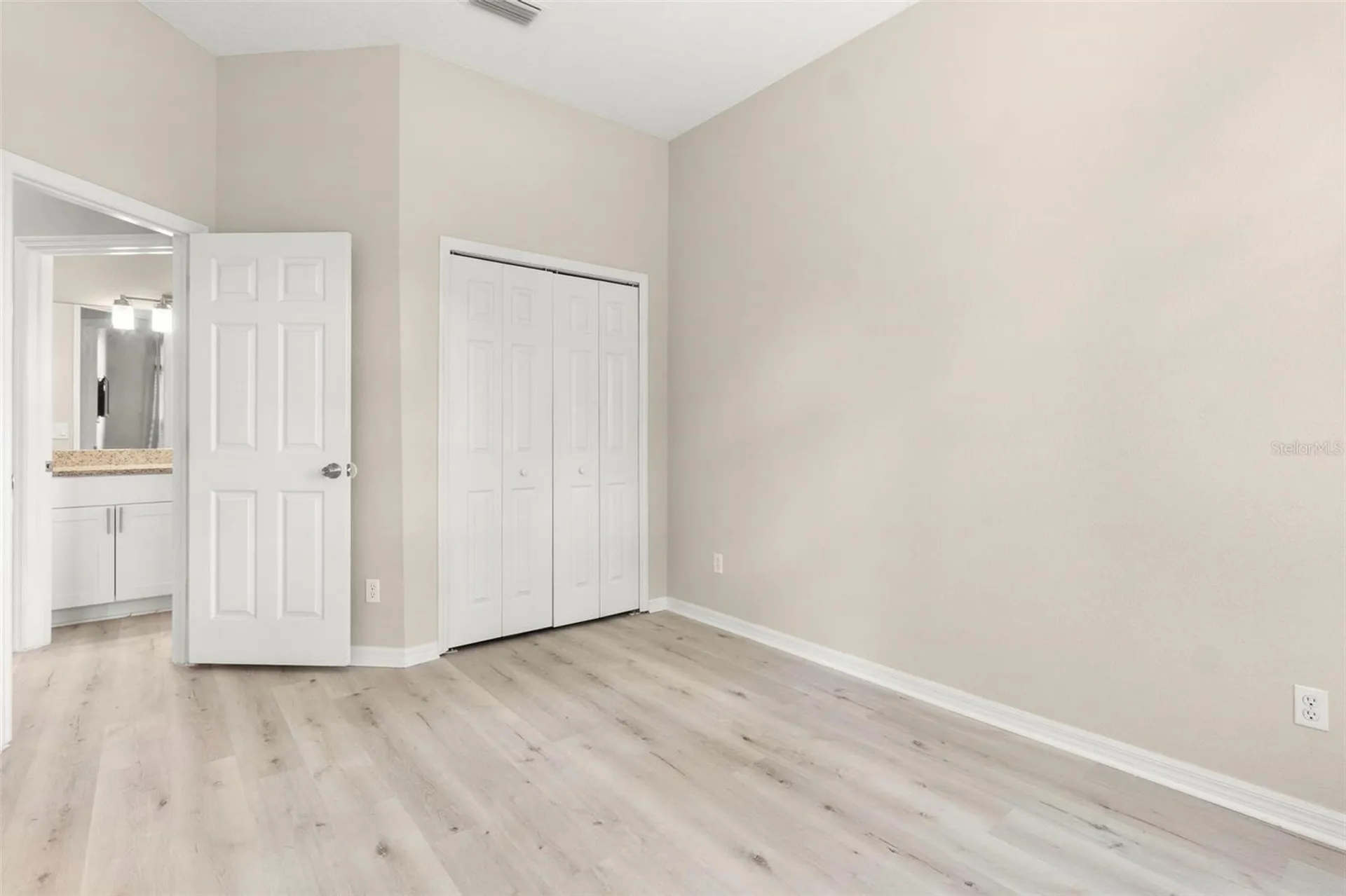 3023 Minuteman Lane Brandon FL 33511