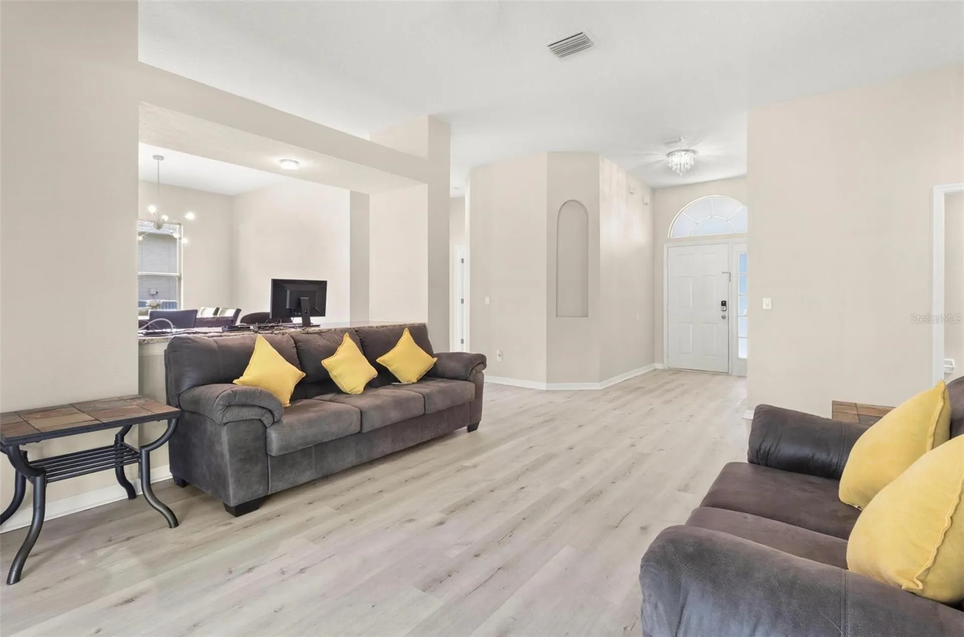 3023 Minuteman Lane Brandon FL 33511