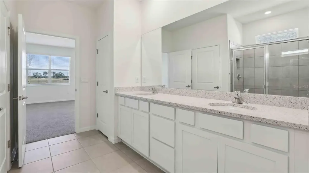 8761 Pinecrest Trail Wildwood FL 34785
