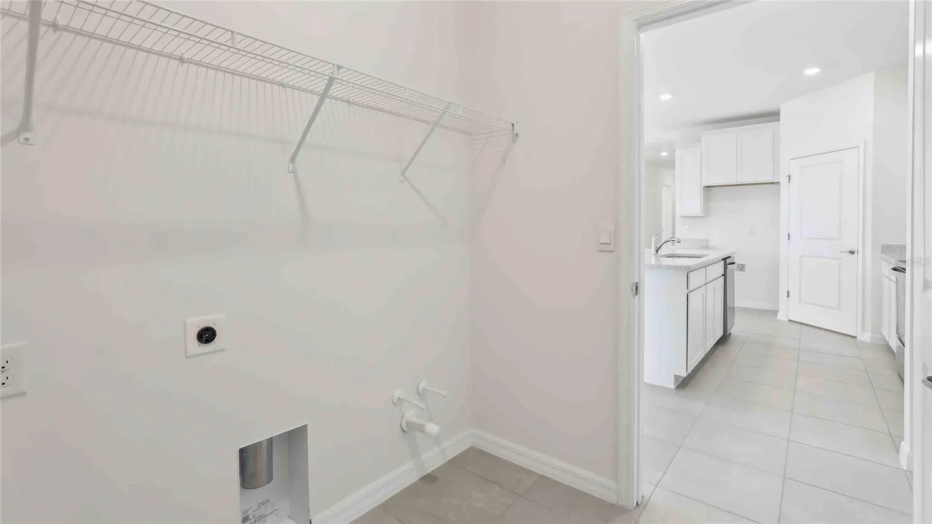 8761 Pinecrest Trail Wildwood FL 34785