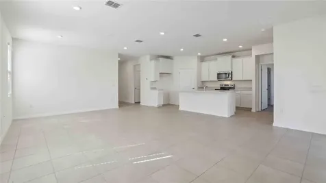 8761 Pinecrest Trail Wildwood FL 34785