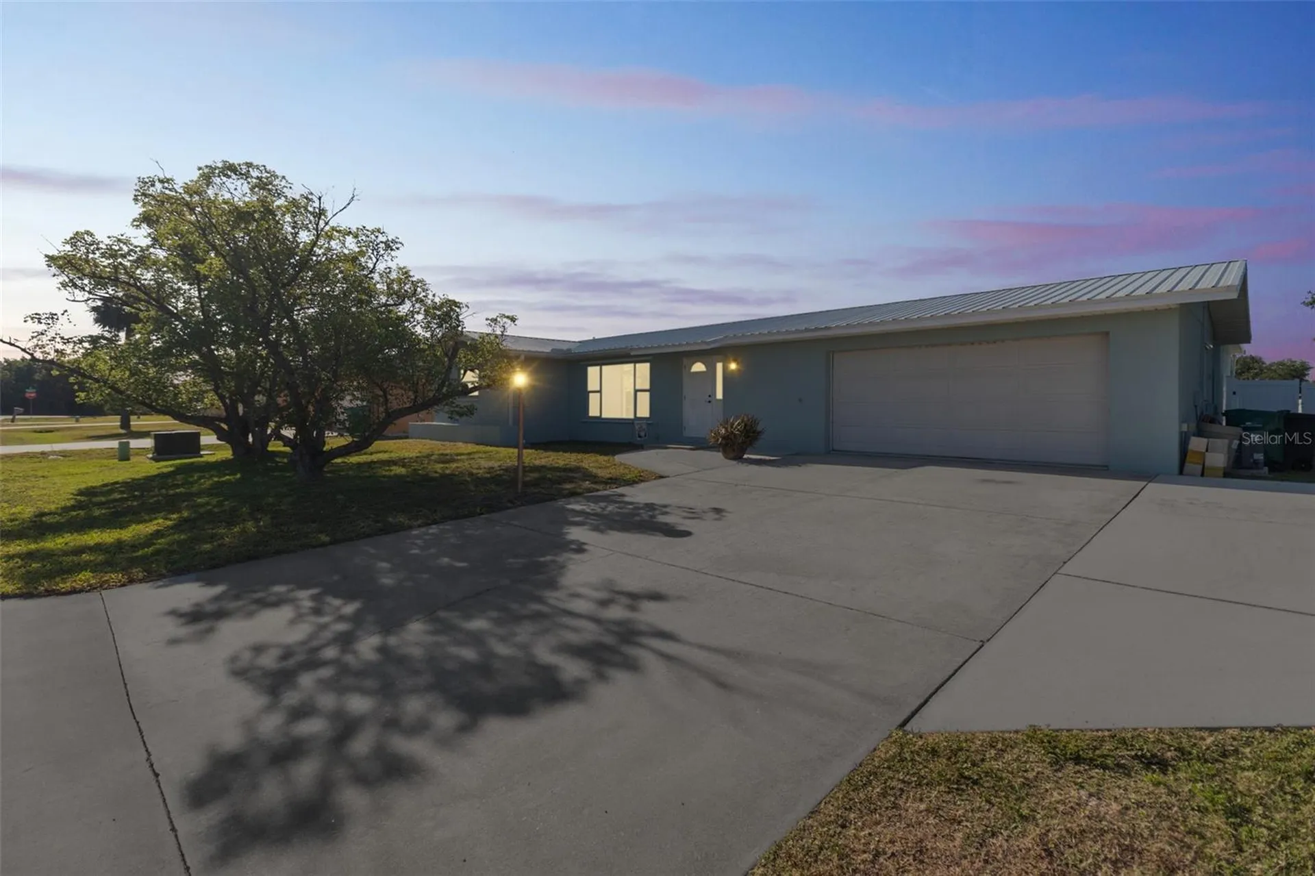 22465 Lewiston Avenue Port Charlotte FL 33952
