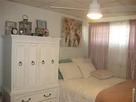 5860 43rd Terrace N Kenneth City FL 33709