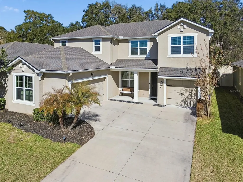 2604 Valley Sunset Lane Valrico FL 33594