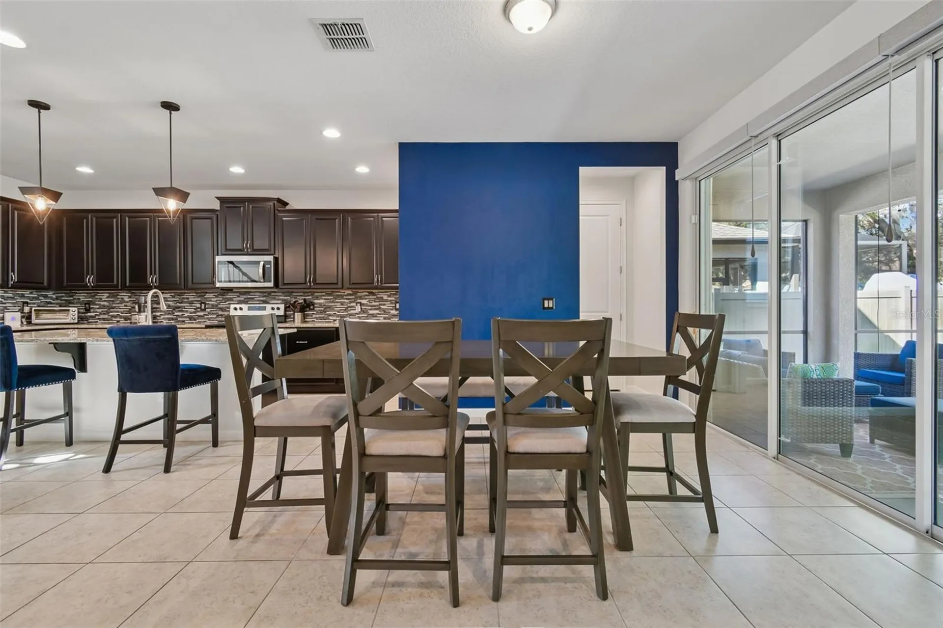 2604 Valley Sunset Lane Valrico FL 33594