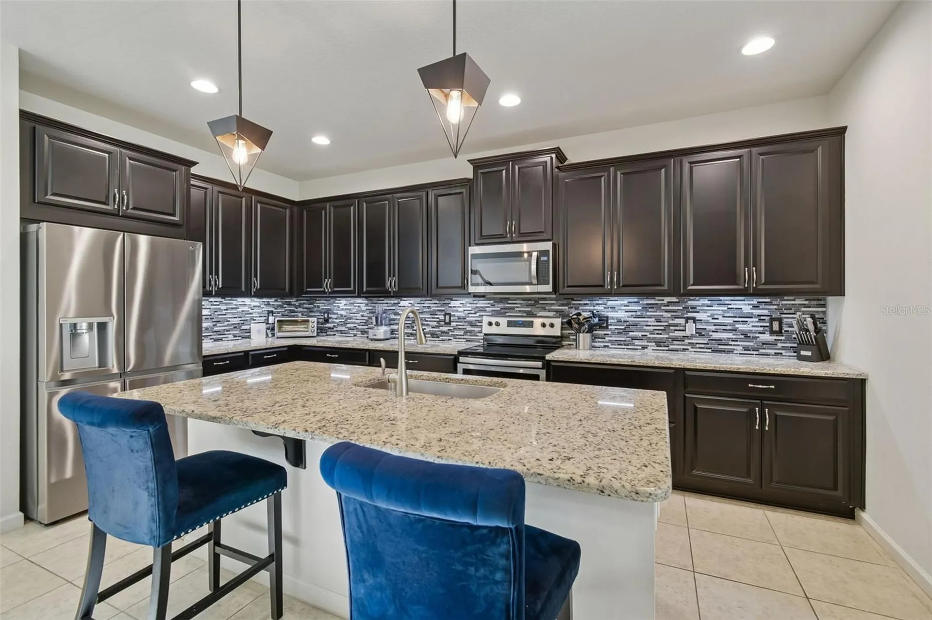 2604 Valley Sunset Lane Valrico FL 33594