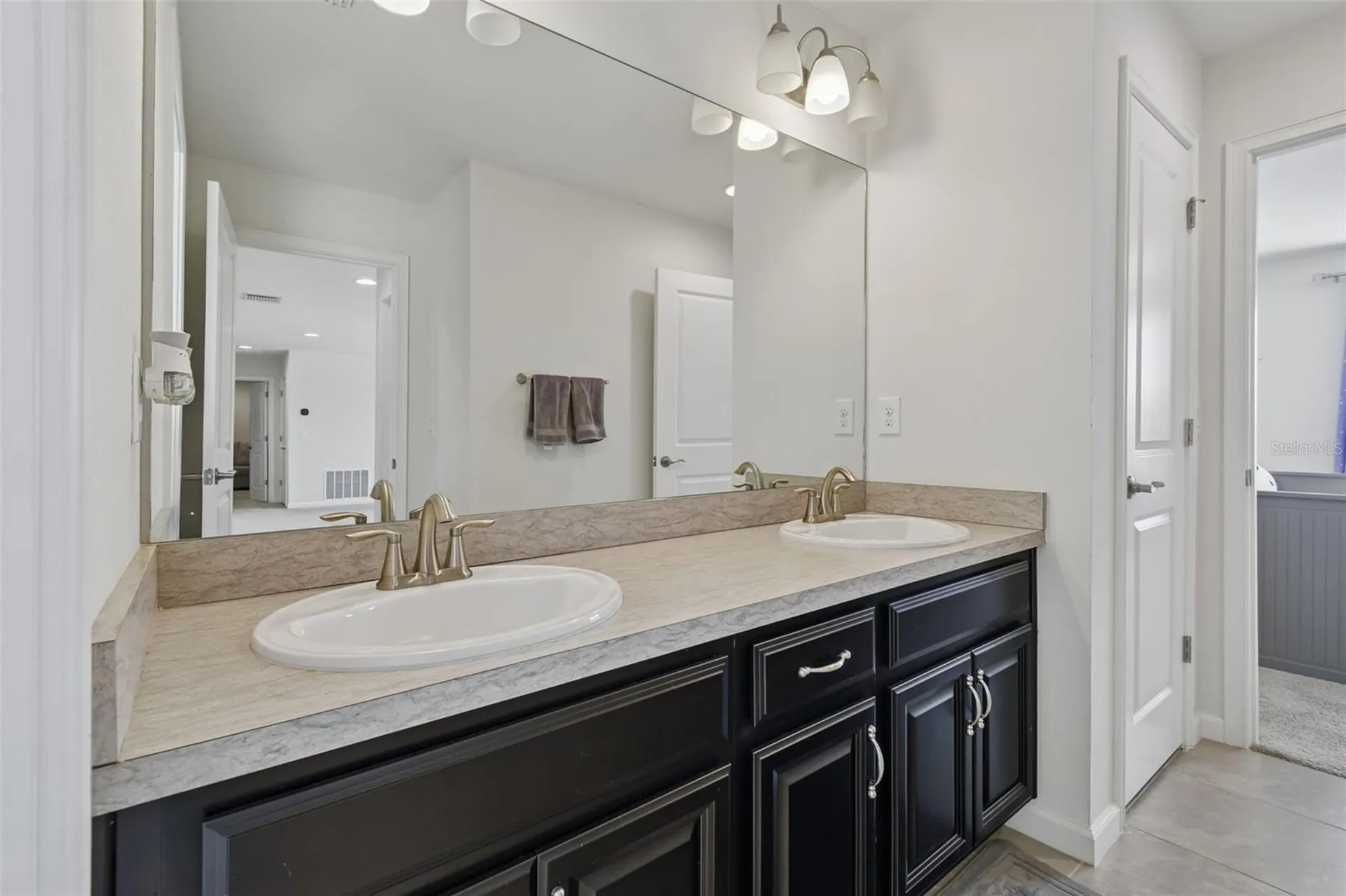 2604 Valley Sunset Lane Valrico FL 33594