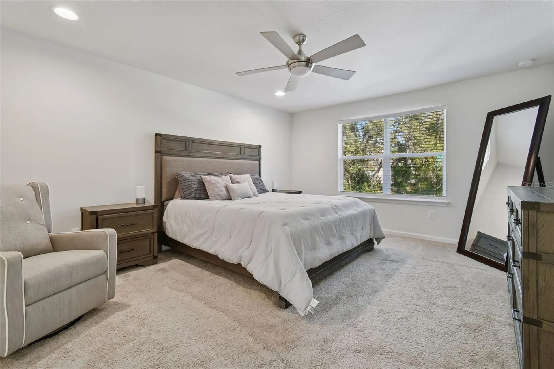 2604 Valley Sunset Lane Valrico FL 33594