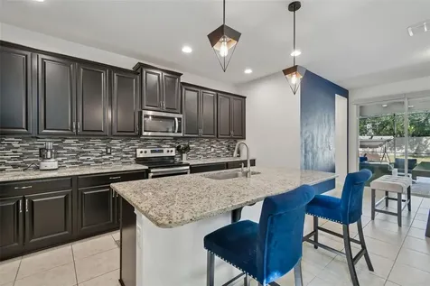 2604 Valley Sunset Lane Valrico FL 33594