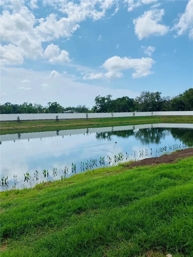 7253 Meadowshade Court Sarasota FL 34241