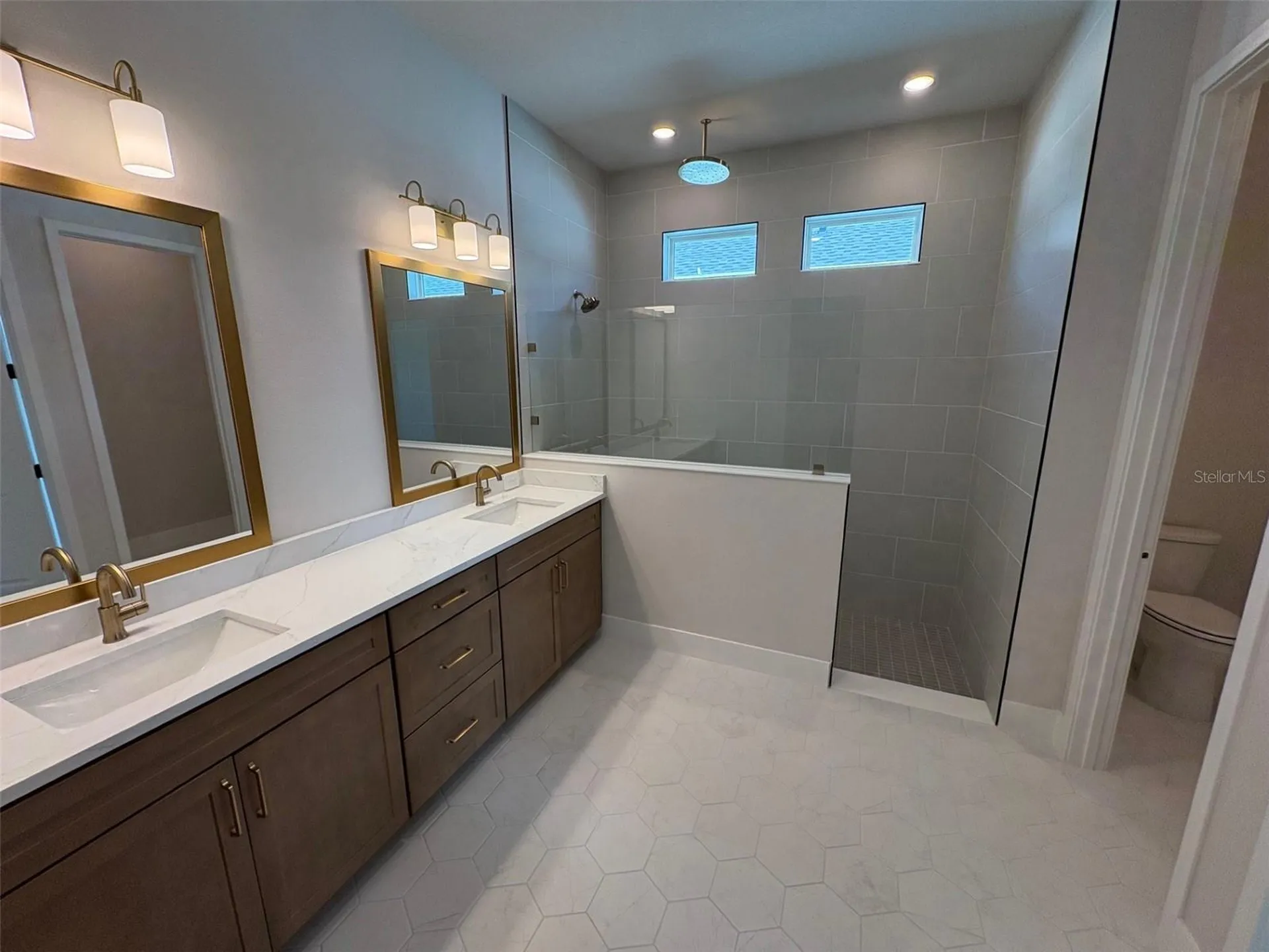 7253 Meadowshade Court Sarasota FL 34241