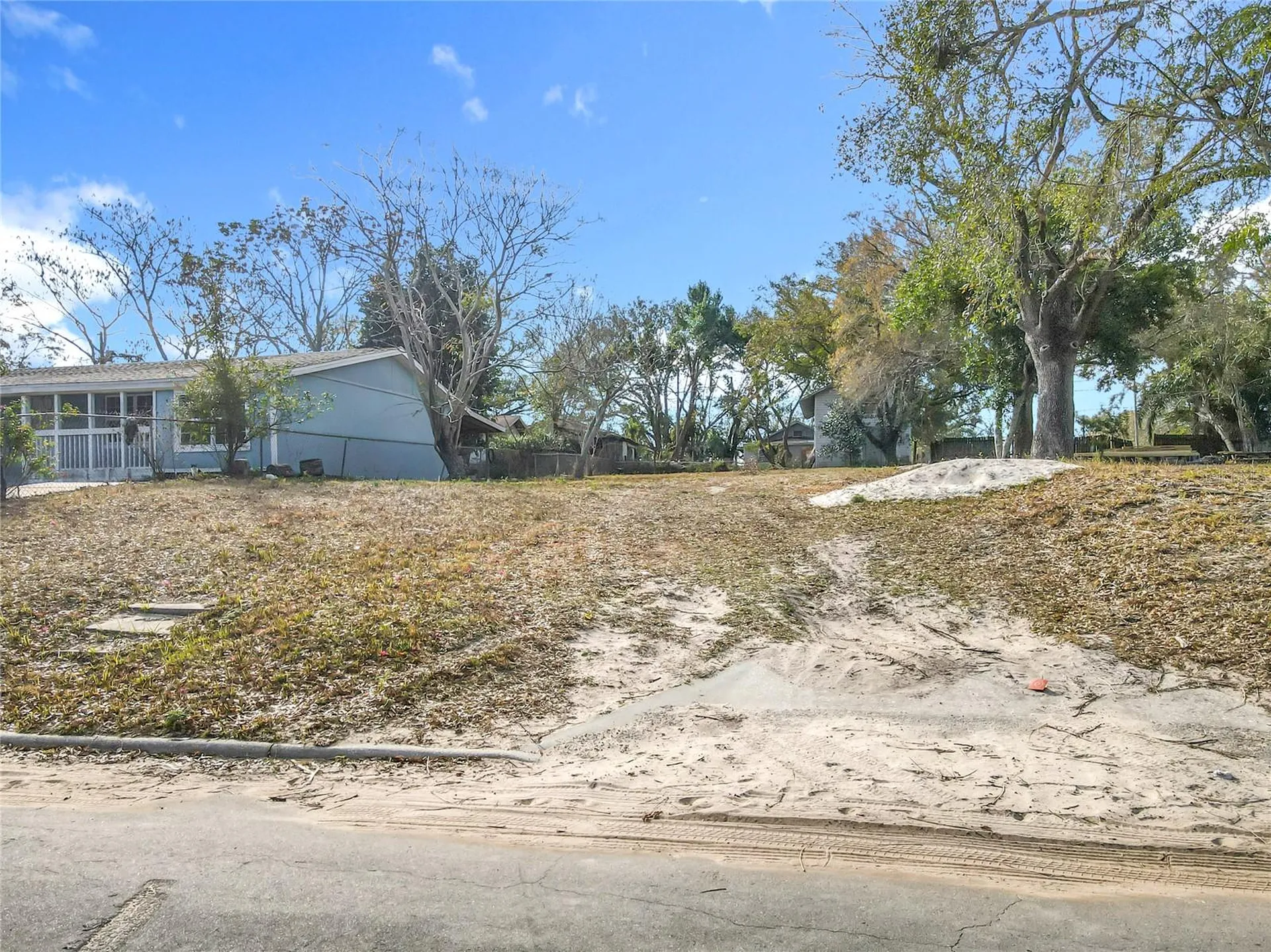 309 Weaver Avenue Lake Wales FL 33853