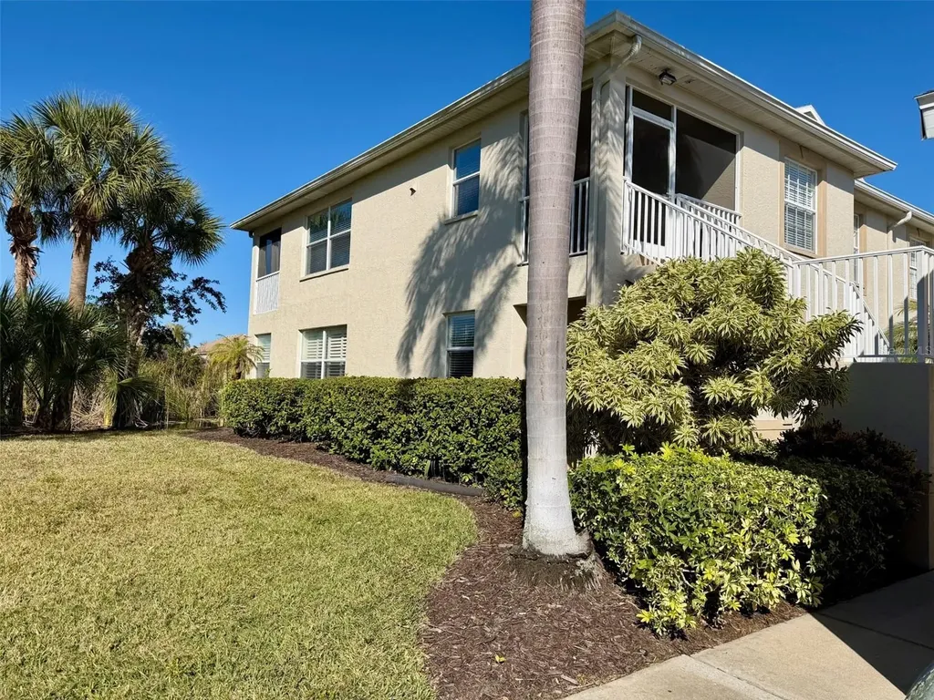 1801 Auburn Lakes Circle Venice FL 34292