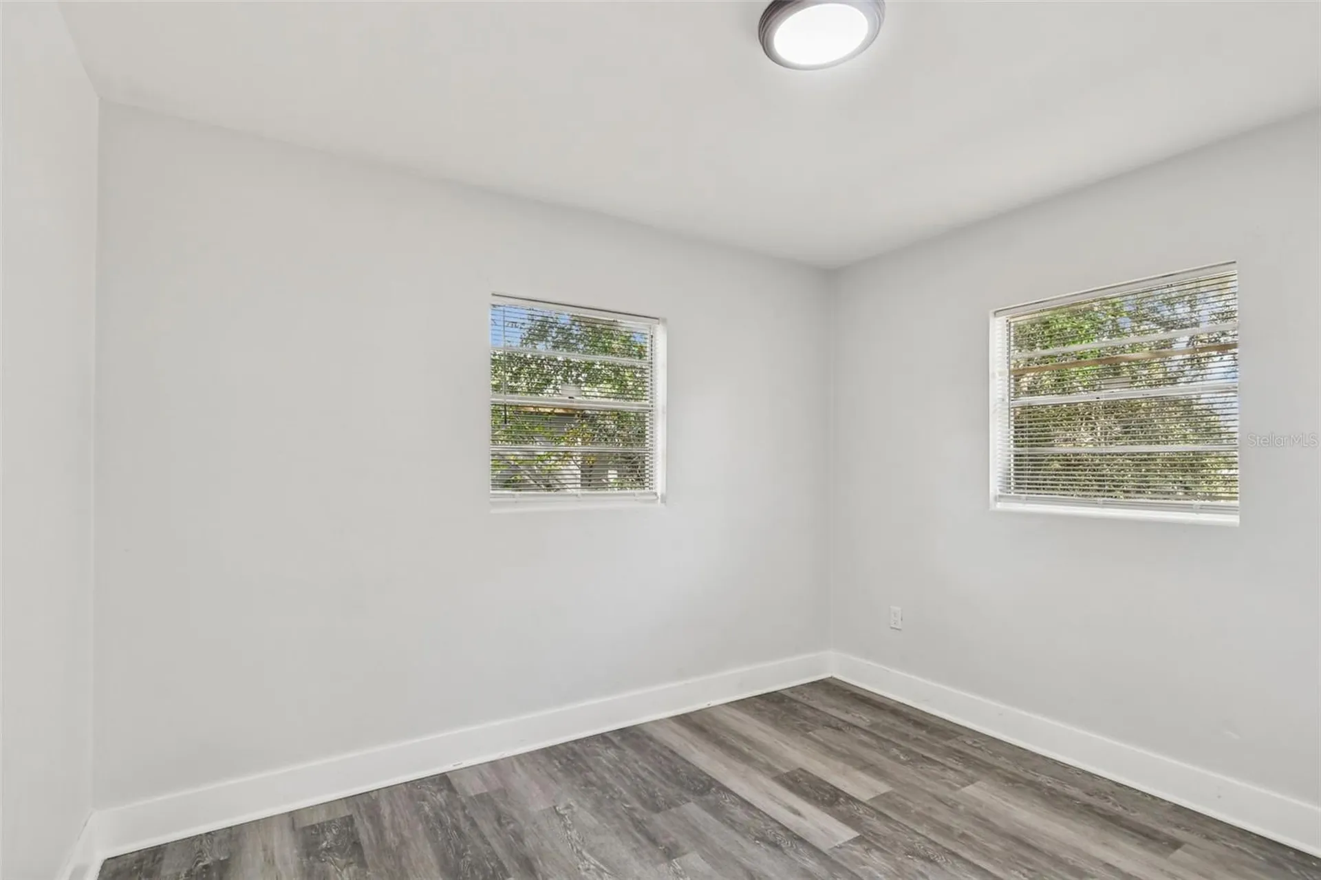 1535 Hialeah Street Orlando FL 32808