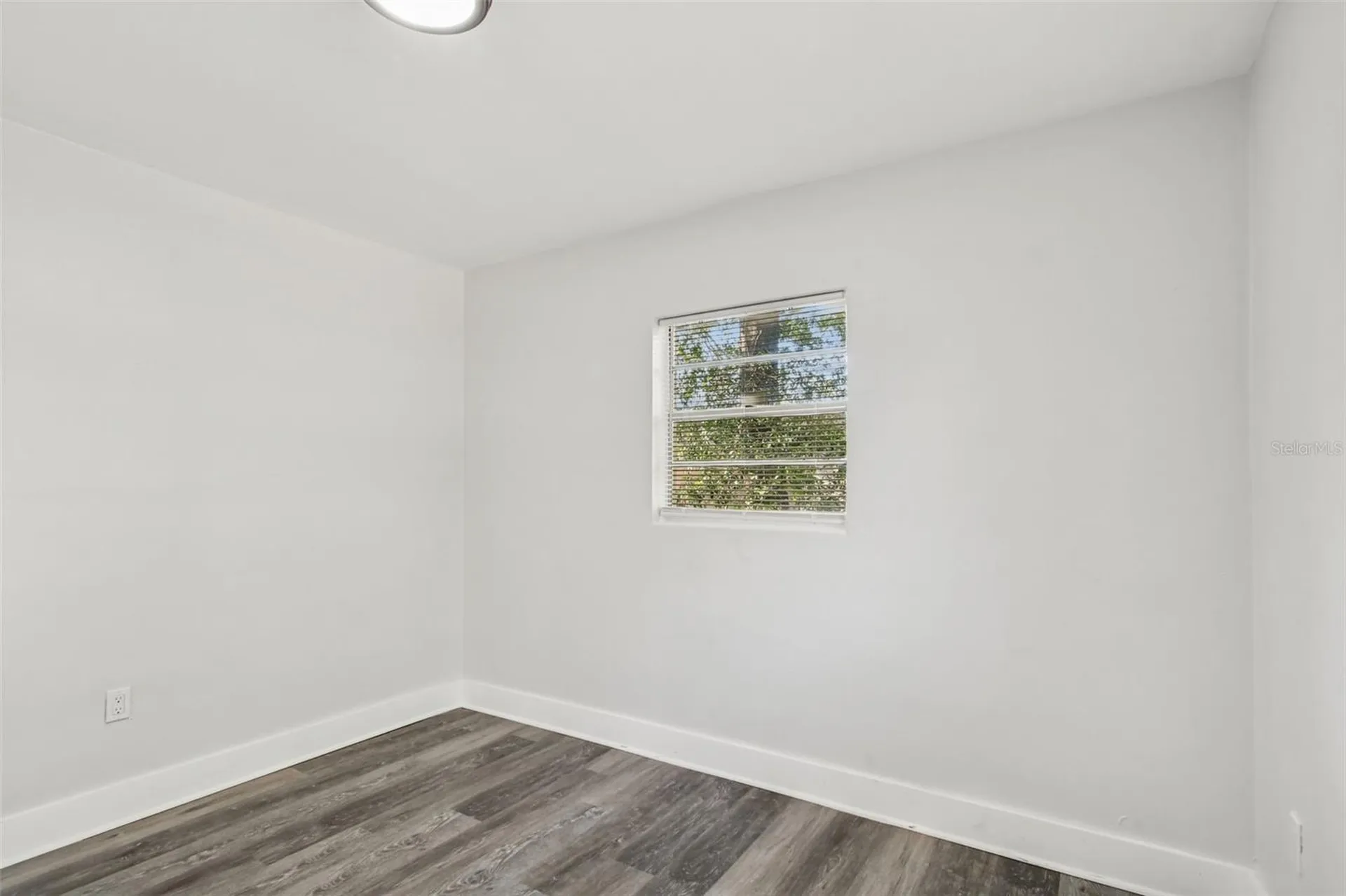 1535 Hialeah Street Orlando FL 32808