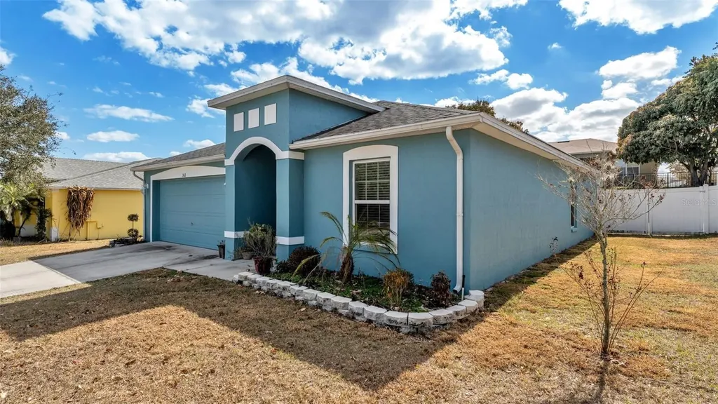 302 Brookshire Drive Lake Wales FL 33898